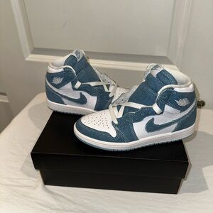 Air Jordan 1 Retro High OG (PS) "Denim"